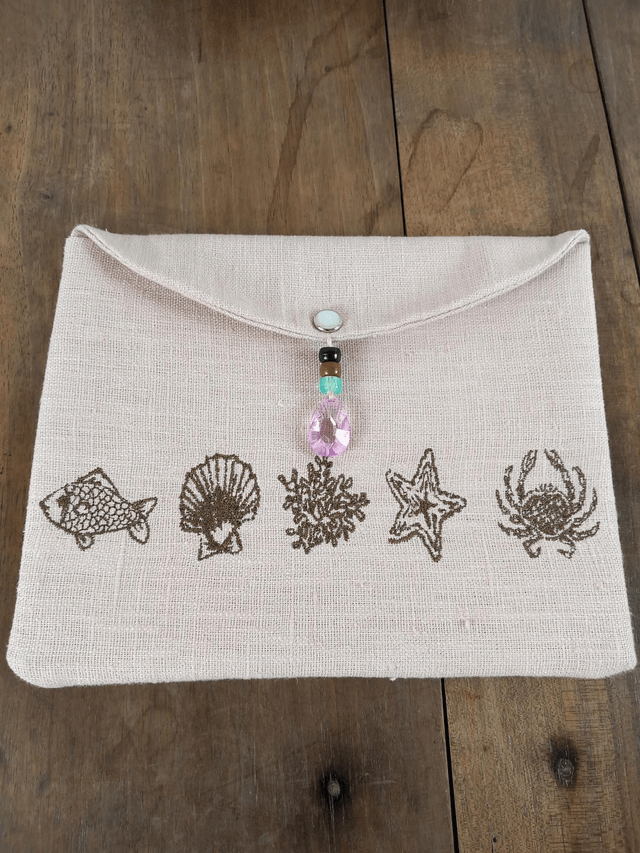 Trousse de maquillage en lin brodé