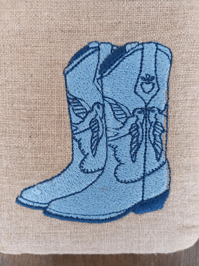 Étui à lunettes ou pochette téléphone lin brodé "Bottes santiags bleues"