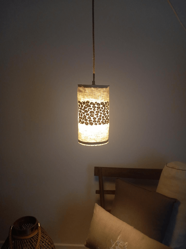 Abat-jour suspension en lin brodé imprimé léopard  .Diamètre 15 cm
