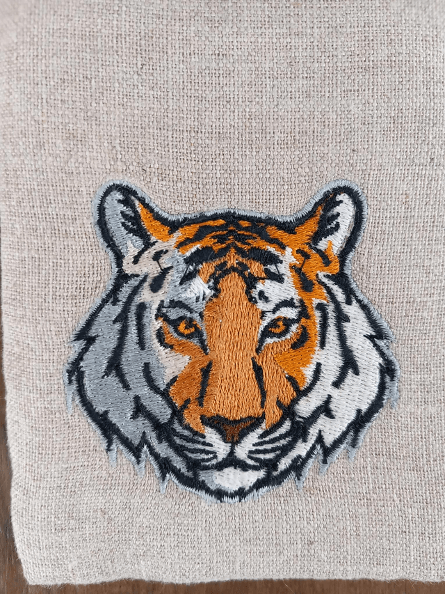 Étui à lunettes ou pochette téléphone lin brodé "Tigre"