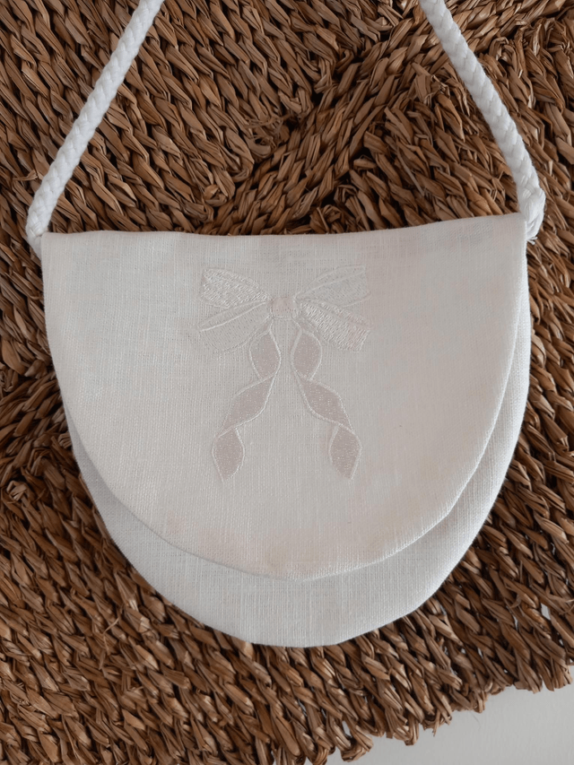Sac bandoulière en lin brodé blanc